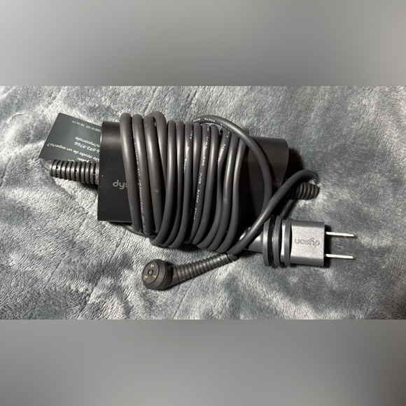 Dyson Corrale Hair Straightener - Nickel/Fuschia - Picture 9 of 9